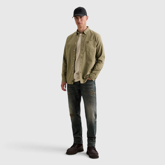 PME Legend Oxford overhemd in Overland Trek Groen, gedragen door model, PSI2608220-6485