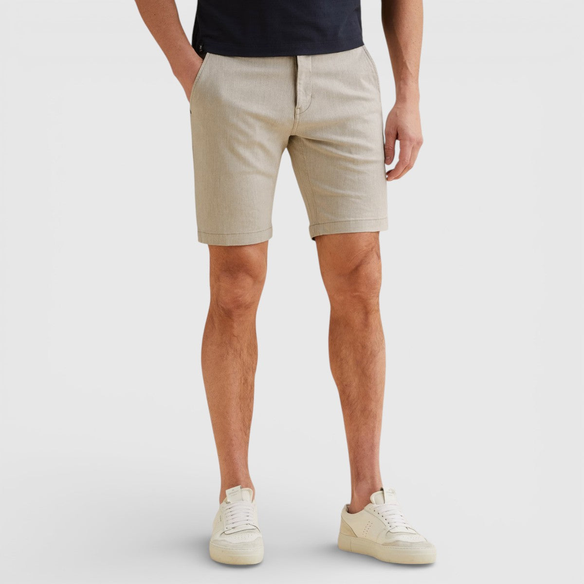 VSH2603655-8265 Vanguard Korte broek V9 Chino Pure Cashmere / Ecru