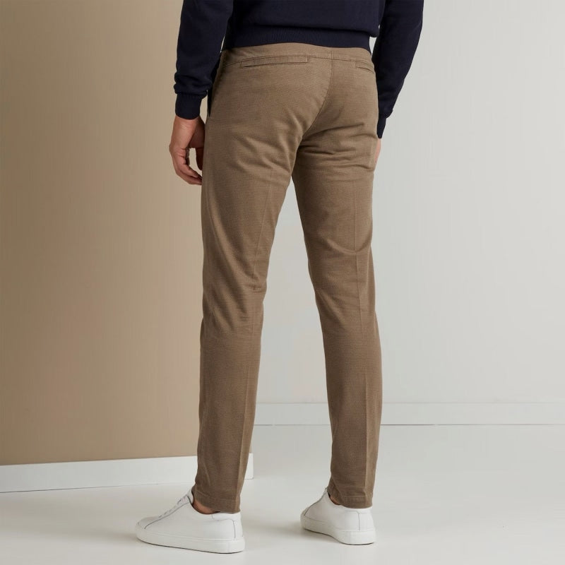 vtr2309636 6405 v12 chino duo moleskin vanguard chino beige back