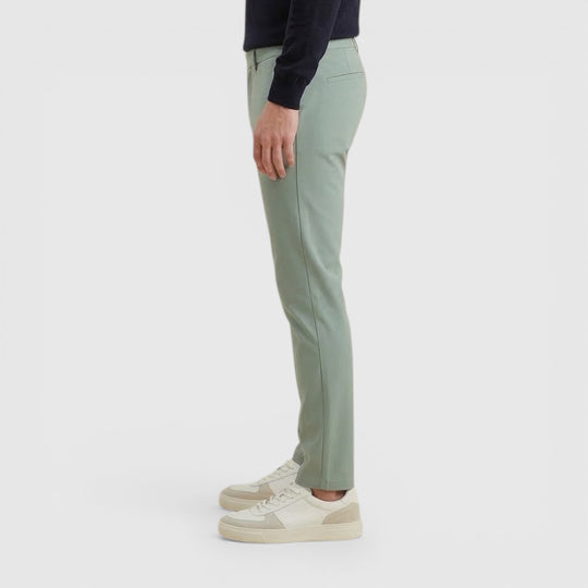 VTR2602600-9084 Vanguard V12 Chino Technical Stretch